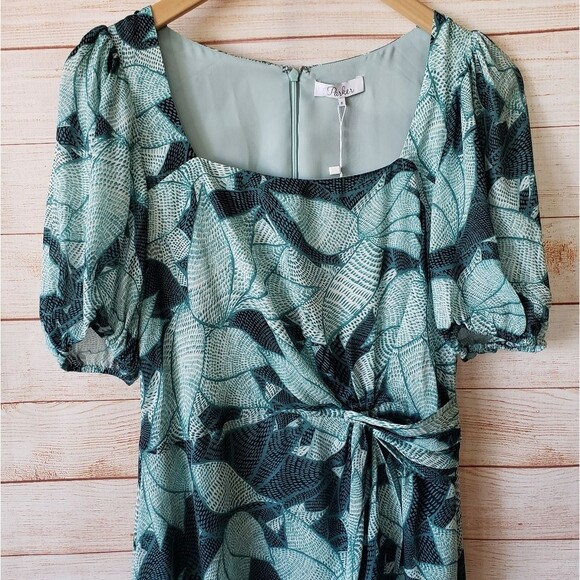 Parker 100% Silk Floral Palm Print High-Low Short Sleeve Midi Dress - Picture 6 of 12